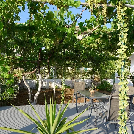 Verano Apartment *